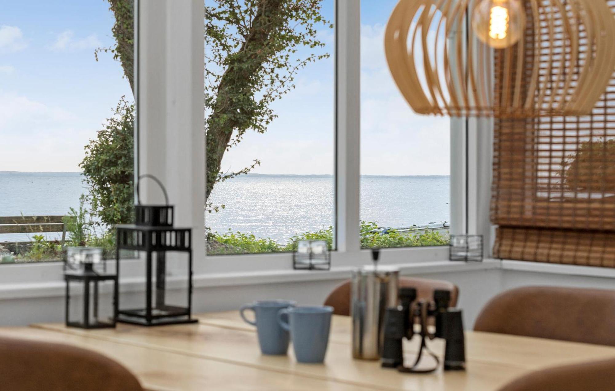 Beach Front Home In Sjolund With Kitchen Bagian luar foto